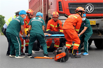 理塘沛县道路救援